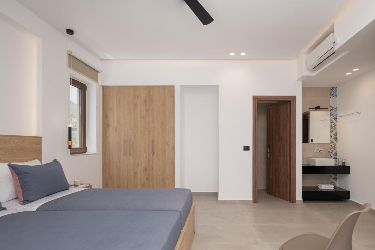 O-Cyanea Villa With Heated Pool Kournas Exterior photo