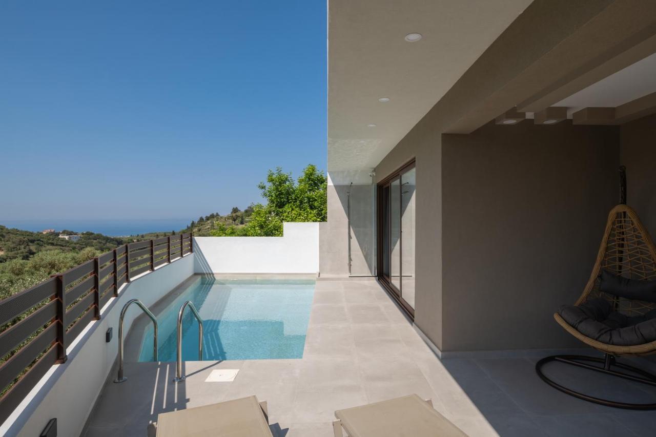 O-Cyanea Villa With Heated Pool Kournas Exterior photo