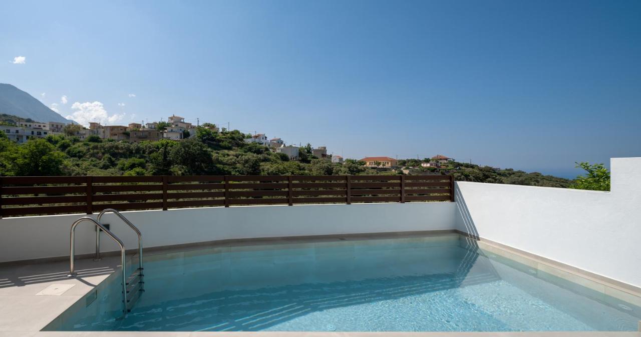 O-Cyanea Villa With Heated Pool Kournas Exterior photo