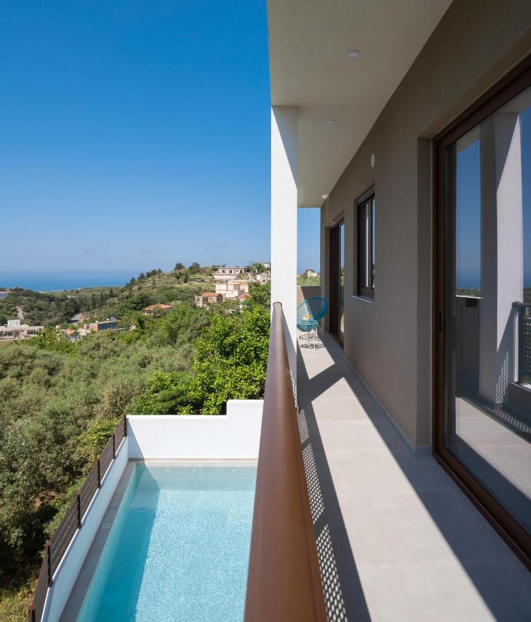 O-Cyanea Villa With Heated Pool Kournas Exterior photo