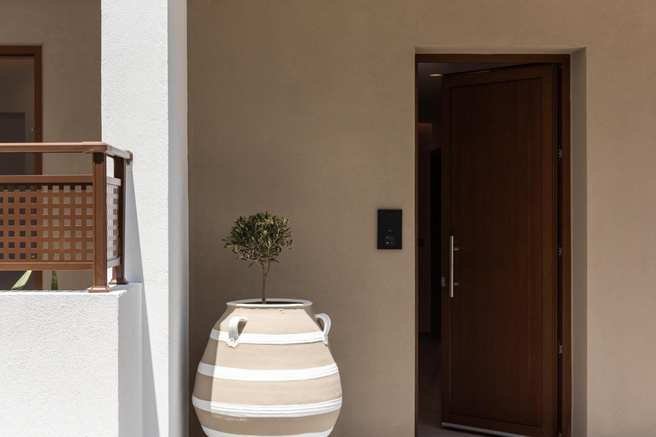 O-Cyanea Villa With Heated Pool Kournas Exterior photo